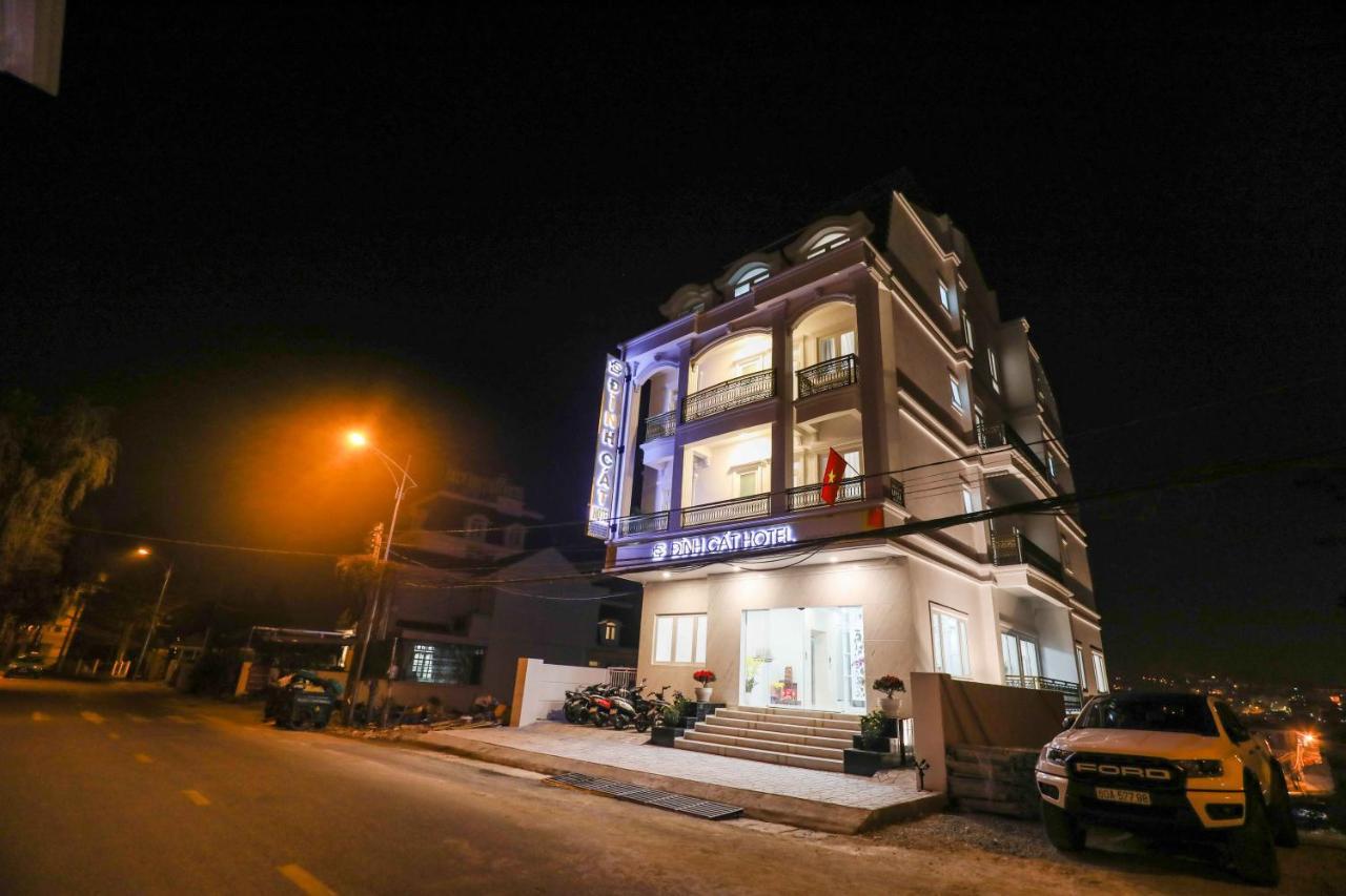 Dinh Cat Hotel Dalat מראה חיצוני תמונה