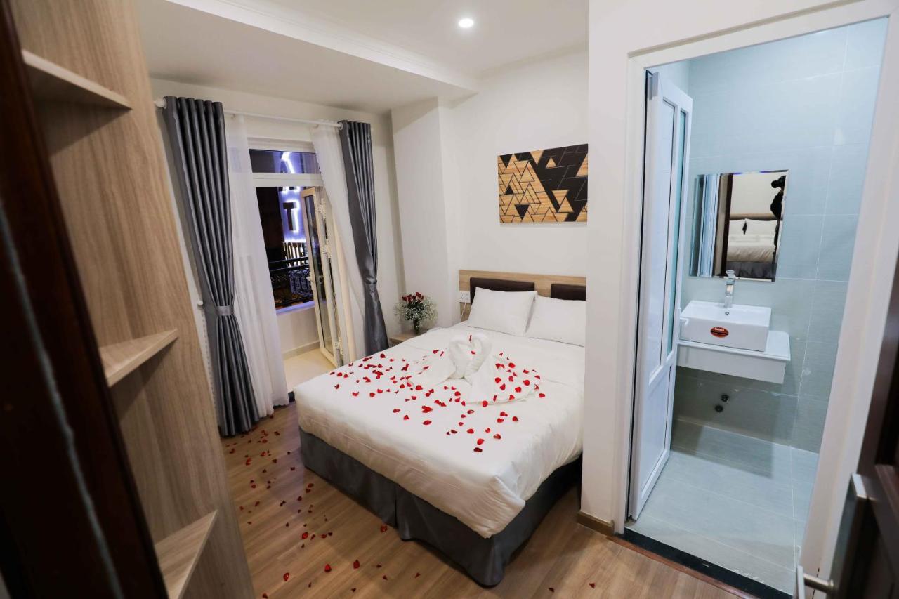 Dinh Cat Hotel Dalat מראה חיצוני תמונה