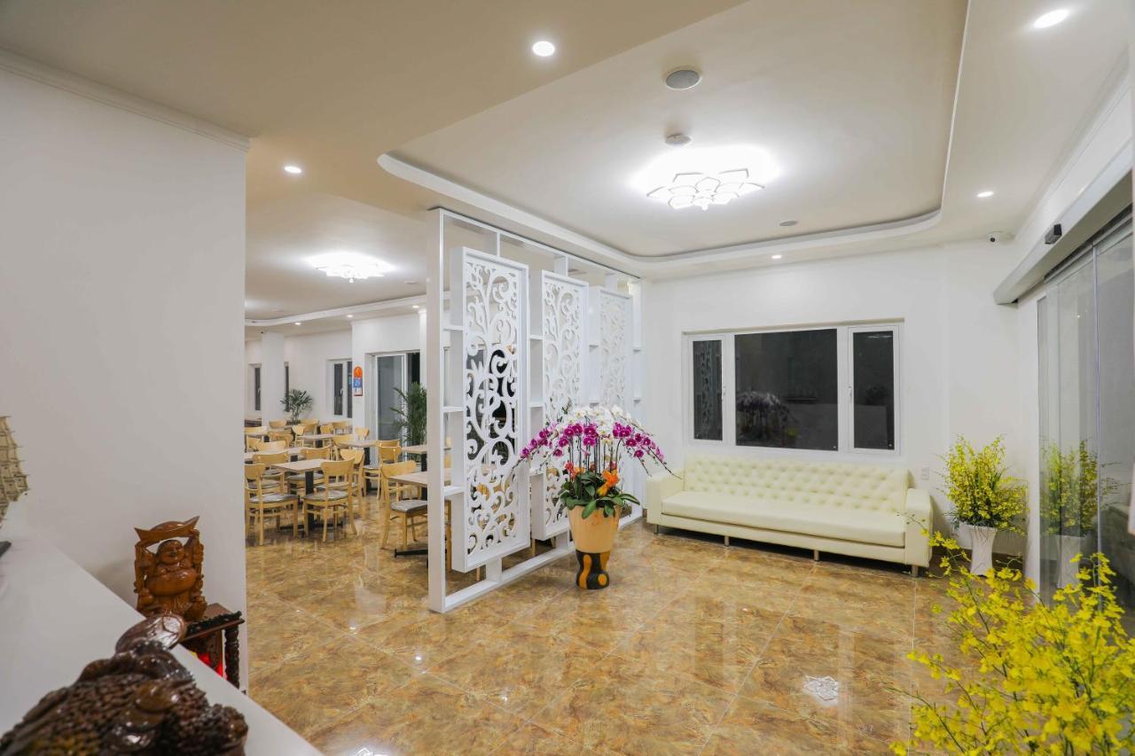 Dinh Cat Hotel Dalat מראה חיצוני תמונה