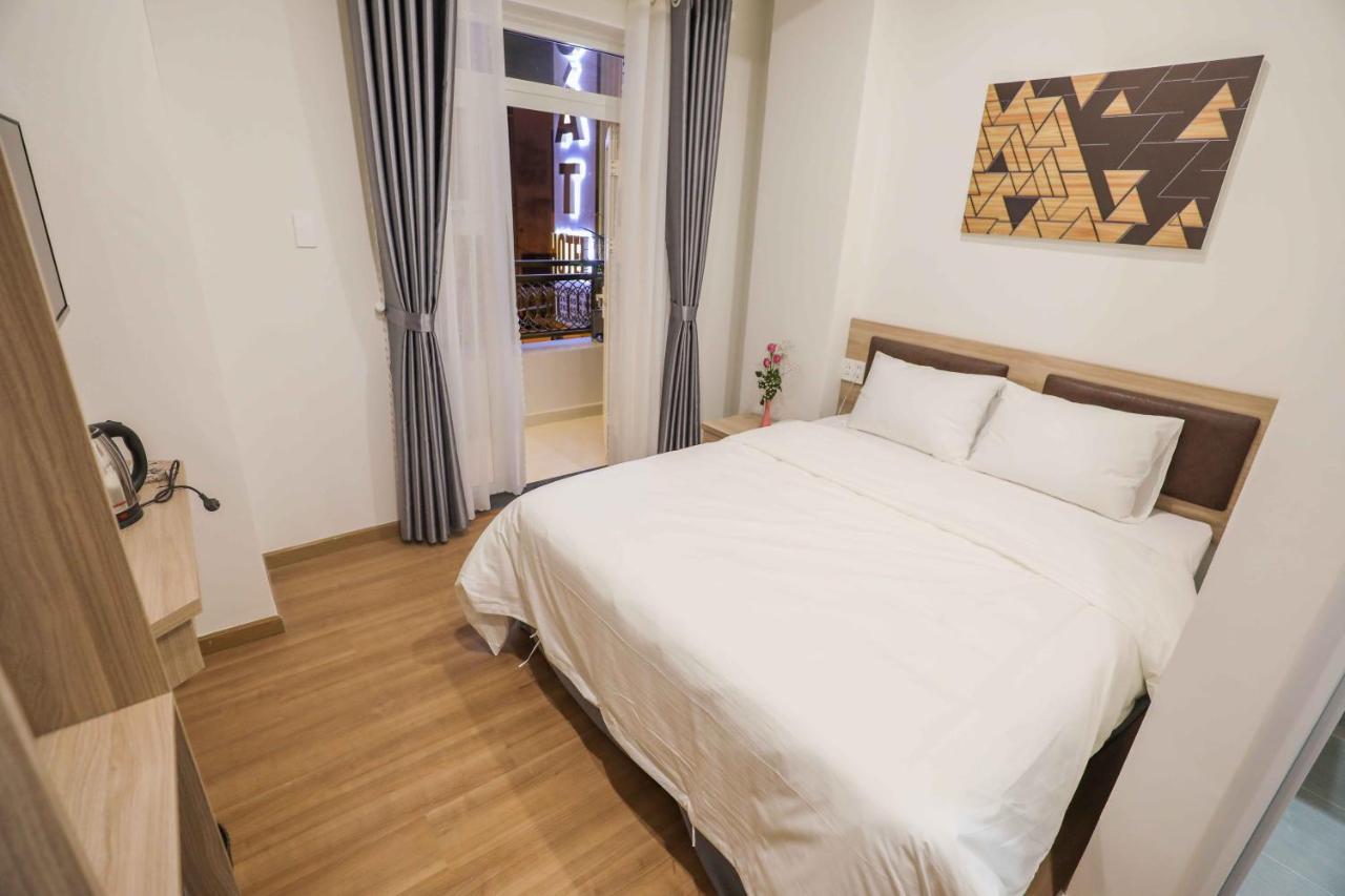 Dinh Cat Hotel Dalat מראה חיצוני תמונה